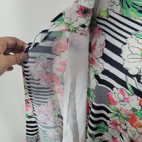 Yumi Kim Jubilee Spin Me Around Wrap Midi Dress Size X-Small Flutter Sleeve - Picture 8 of 12